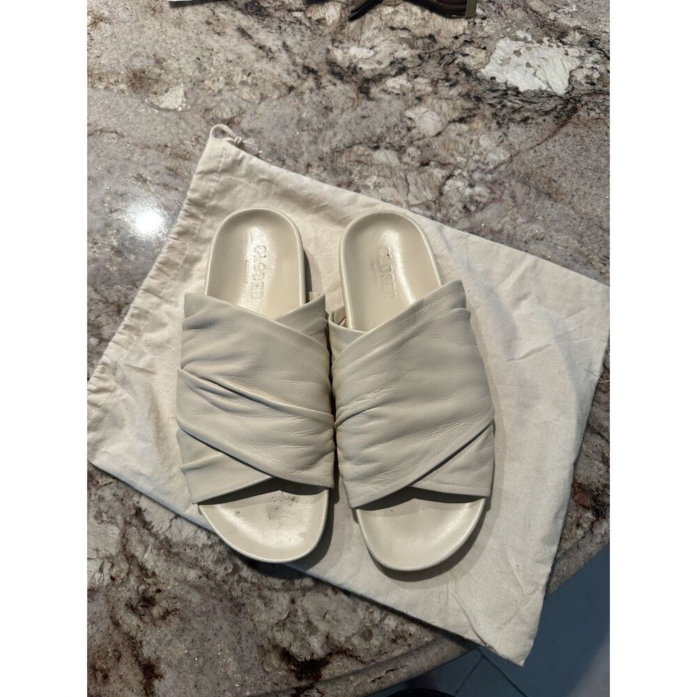 CLOSED Cream Leather Ruched Slide Sandals